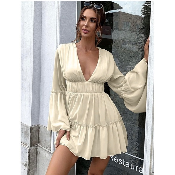 NWT Missord Cream Chiffon Ruffle Mini Dress XL Plunge V Neck Long Bell Sleeve - Picture 12 of 16